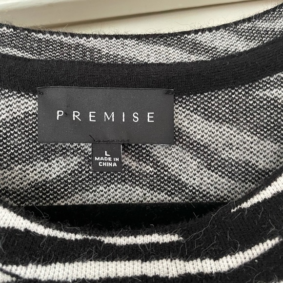 Premise zebra print short sleeved sweater - Picture 3 of 4